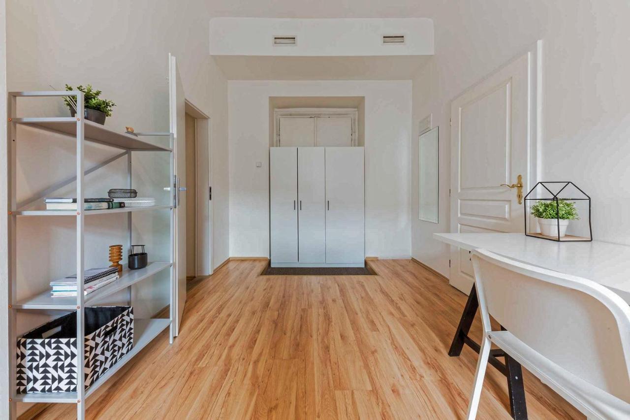 Apartamento At I.p.pavlova Praga